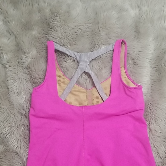 Lululemon outfit - Picture 8 of 8